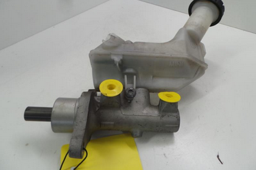 Renault Clio III 3 BJ: 2006 Hauptbremszylinder 1,2 55kw *D4FD740* 7701208838 ATE